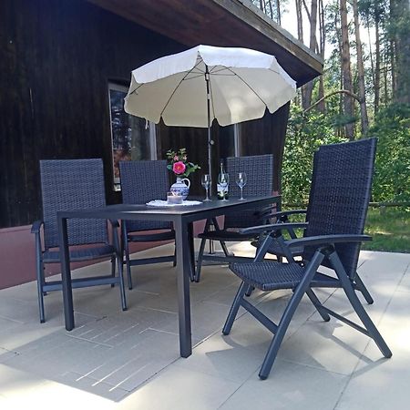Bungalow Im Gruenen Am Waschsee Mechow  المظهر الخارجي الصورة